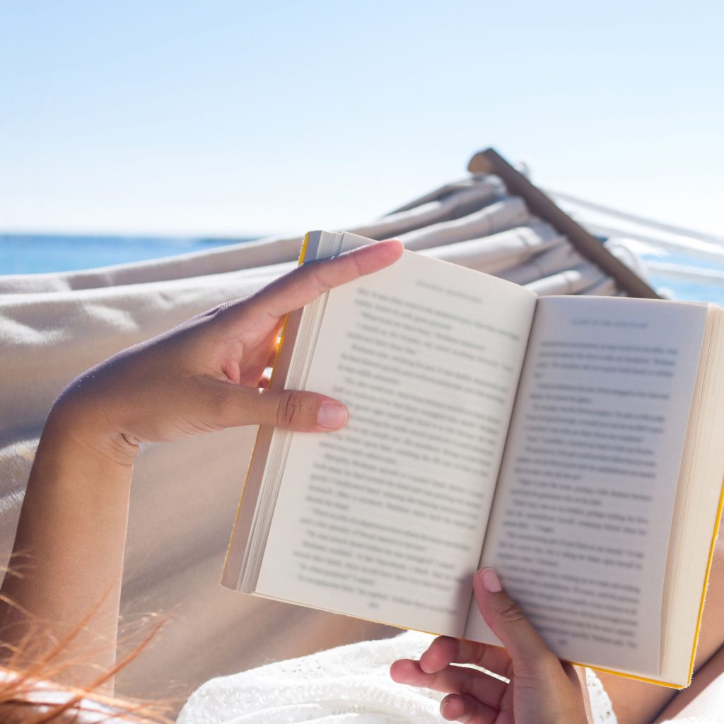 Los mejores lectores de libros electrónicos para disfrutar en verano